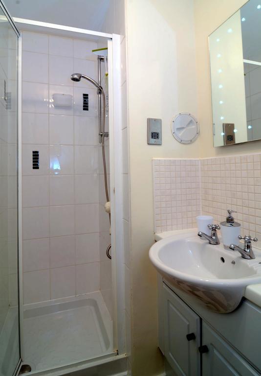 Ferienwohnung Powderhall Riverside Edinburgh Zimmer foto