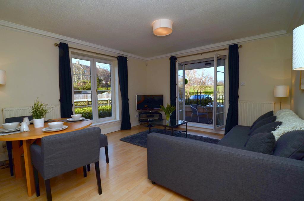 Ferienwohnung Powderhall Riverside Edinburgh Zimmer foto